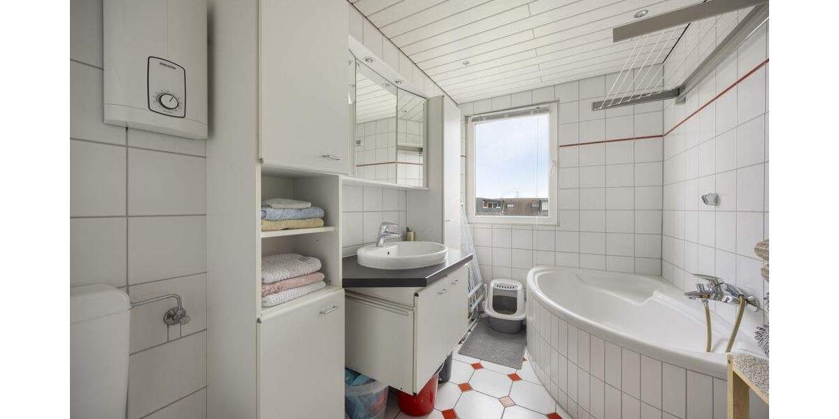 Etagenwohnung Monheim am Rhein Baumberg - 3 Zimmer, 92 m&sup2;, 316.000&euro; | Angebot:25780338