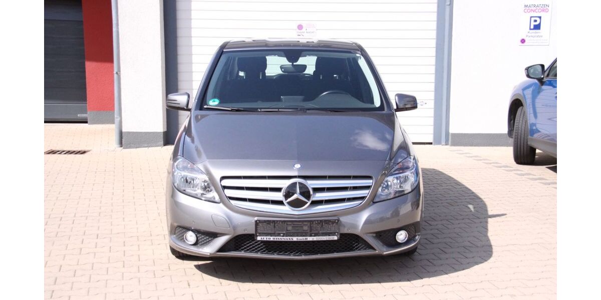 Mercedes-Benz B 180 185.000 km 9.450 &euro; Velbert 42549