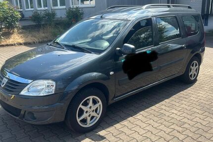 Dacia Logan 322.000 km 2.950 &euro; Essen 45356