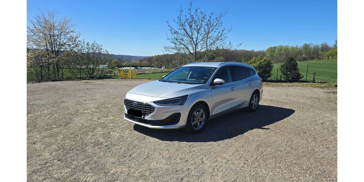 Ford Focus 52.000 km 19.490 &euro; Schwelm 58332