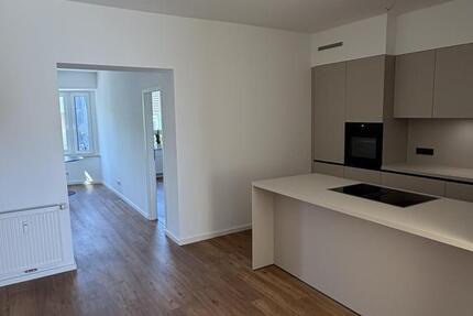 Wohnung Langenfeld (Rheinland) - 2 Zimmer, 85 m&sup2;, 1.250&euro; | Angebot:26588048