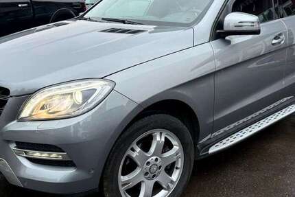 Mercedes-Benz ML 350 125.000 km 26.900 &euro; Solingen 42659