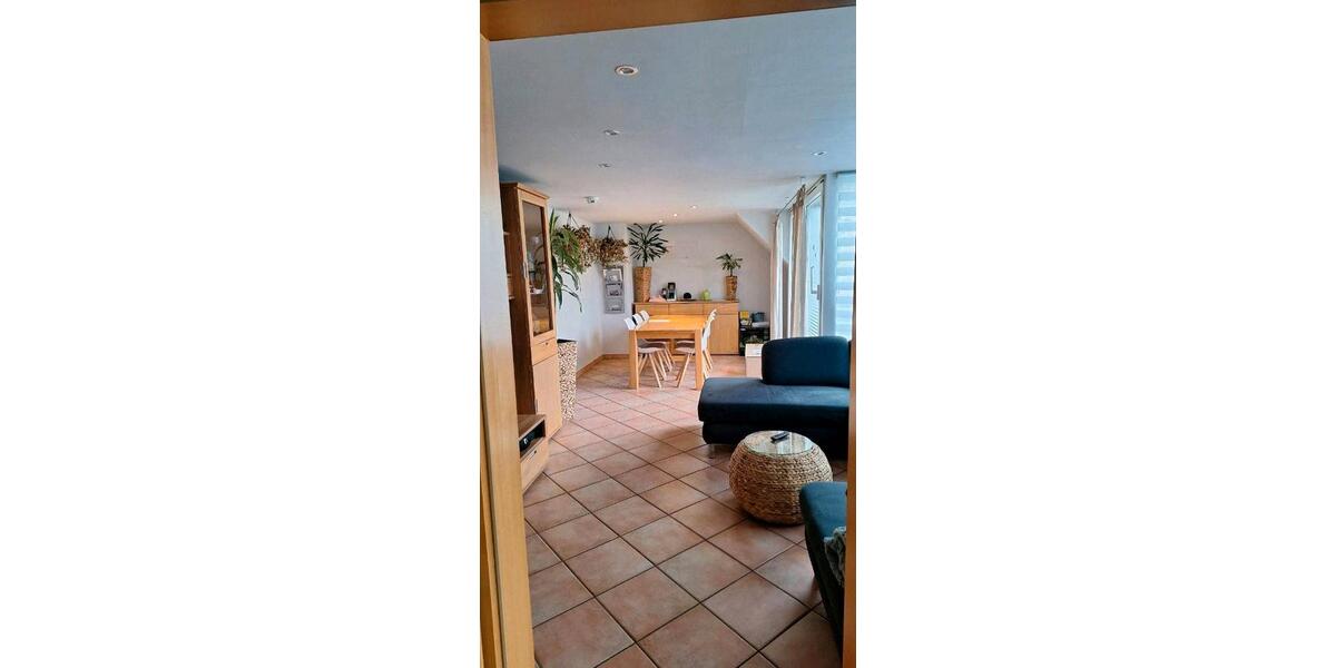 Maisonettenwohnung Essen Stadtbezirk III - 4 Zimmer, 100 m&sup2;, 1.000&euro; | Angebot:25931902