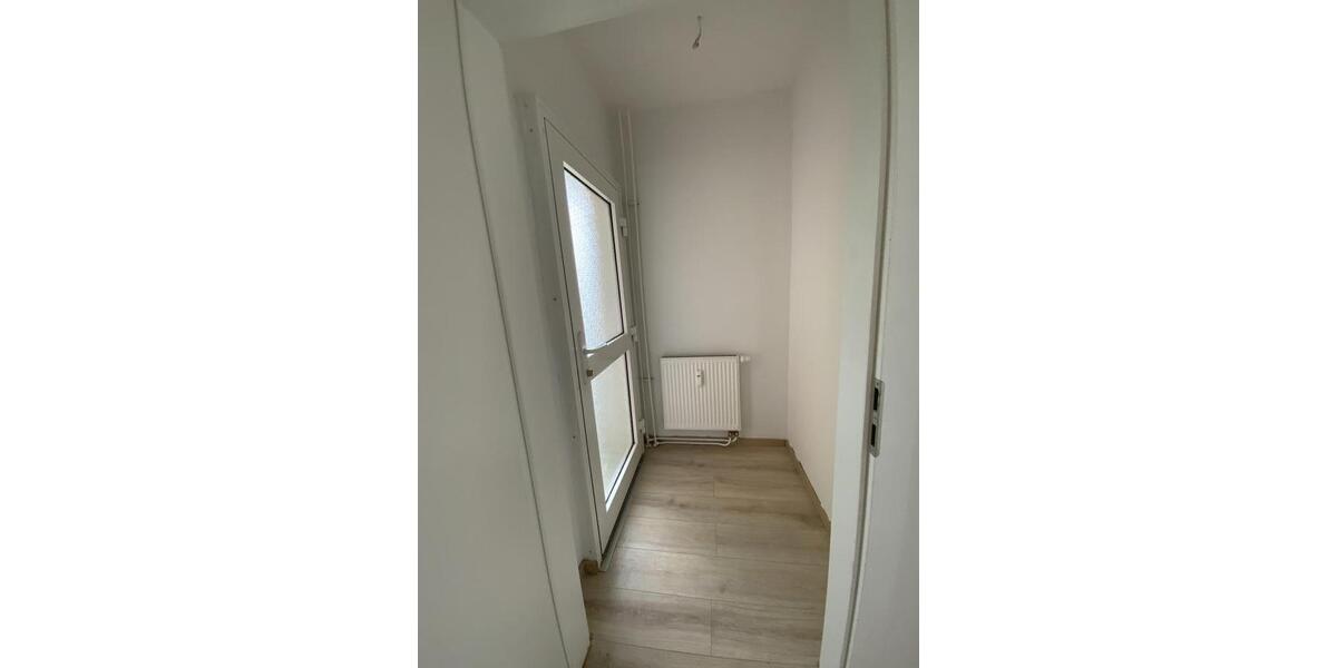 Etagenwohnung Remscheid Lüttringhausen - 3 Zimmer, 69 m&sup2;, 549&euro; | Angebot:26512632