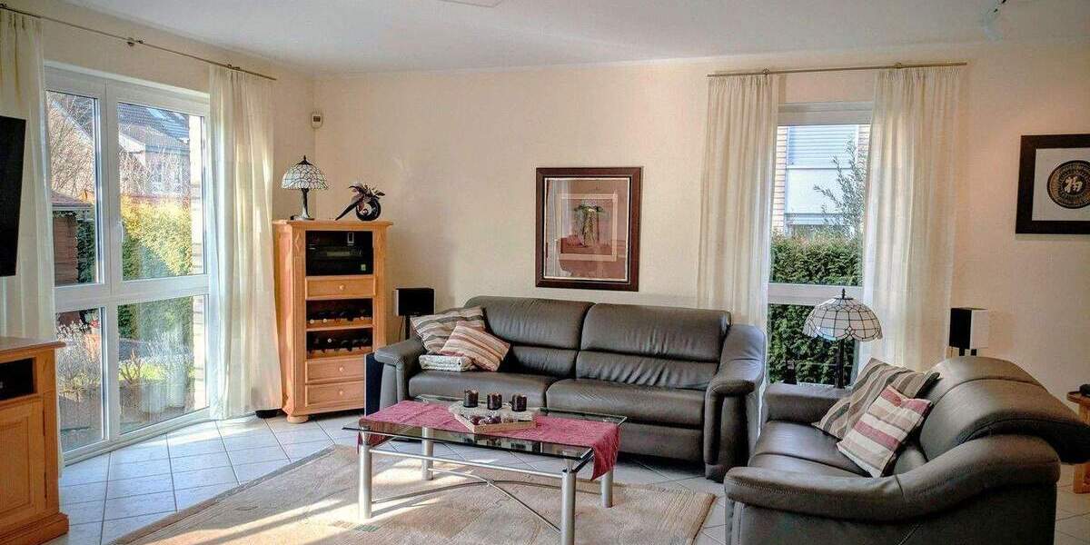 Einfamilienhaus Langenfeld (Rheinland) Reusrath - 6 Zimmer, 157 m&sup2;, 739.000&euro; | Angebot:25741972