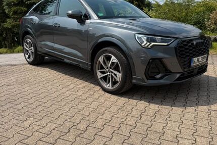 Audi Q3 94.000 km 26.900 &euro; Remscheid 42855