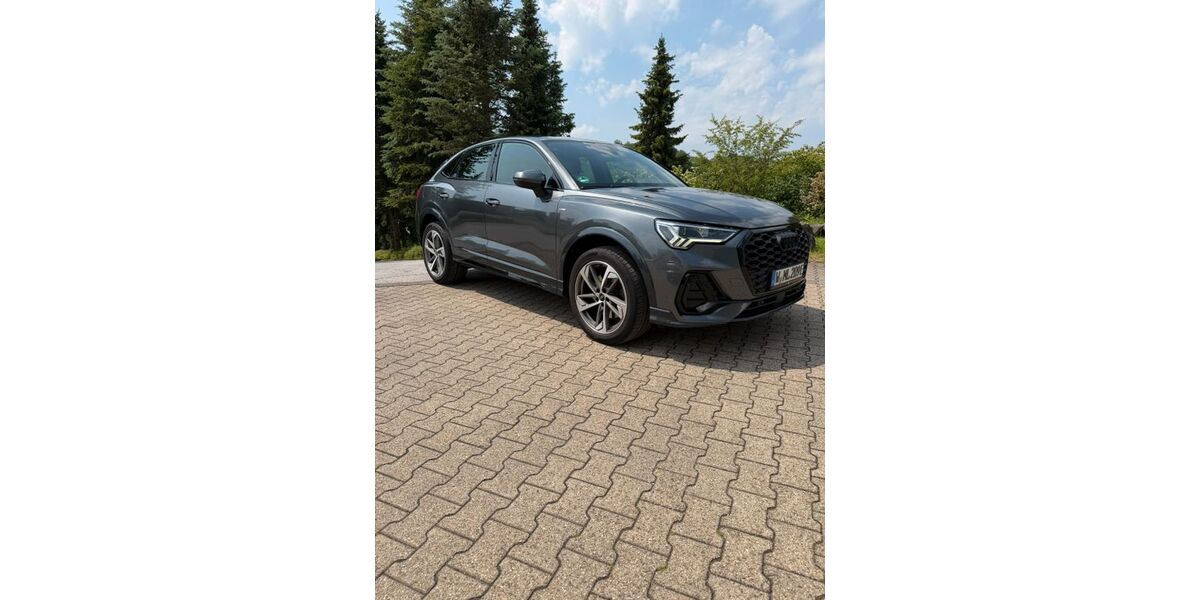 Audi Q3 94.000 km 26.900 &euro; Remscheid 42855