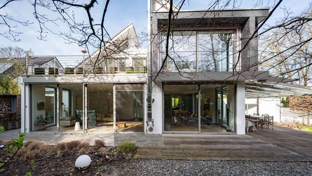 Einfamilienhaus Düsseldorf-Hubbelrath Hubbelrath - 4.5 Zimmer, 300 m&sup2;, 2.985.000&euro; | Angebot:26656591