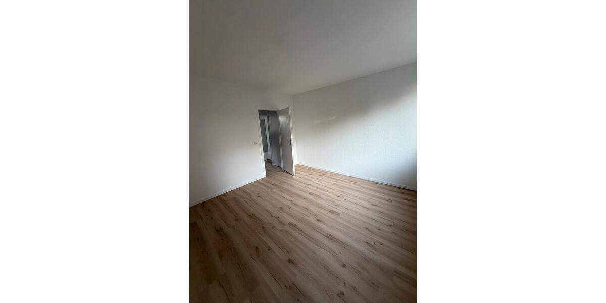Etagenwohnung Erkrath - 3 Zimmer, 78 m&sup2;, 1.100&euro; | Angebot:26552496