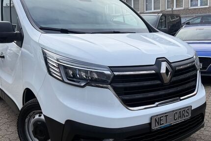 Renault Trafic 93.200 km 17.850 &euro; Hilden 40721