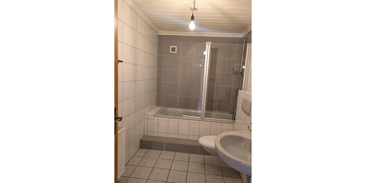 Etagenwohnung Remscheid Remscheid-Süd - 2 Zimmer, 50 m&sup2;, 520&euro; | Angebot:25046353
