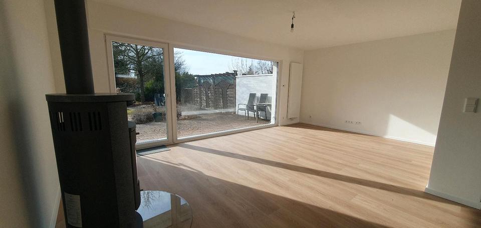 Doppelhaushälfte Ratingen Hösel - 5 Zimmer, 130 m&sup2;, 2.500&euro; | Angebot:25368270