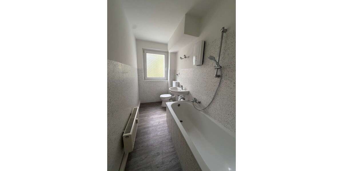 Etagenwohnung Essen Stadtbezirk IV - 3 Zimmer, 66 m&sup2;, 444&euro; | Angebot:26654696