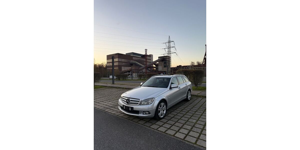 Mercedes-Benz C 220 295.000 km 4.500 &euro; Essen 45147