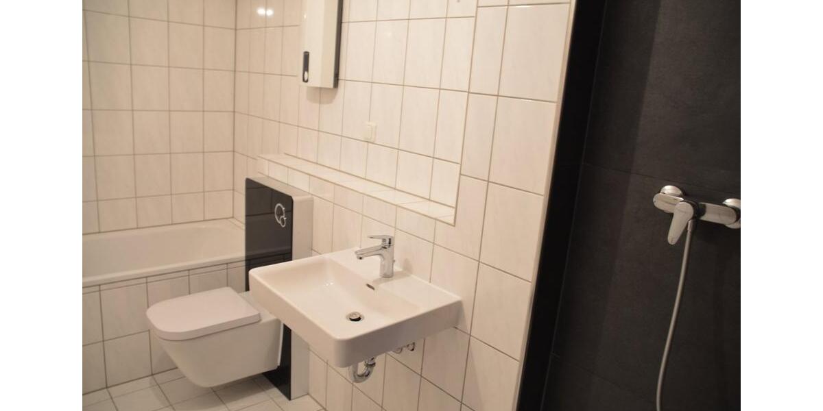 Etagenwohnung Bochum Bochum-Südwest - 4.5 Zimmer, 107 m&sup2;, 1.350&euro; | Angebot:25328033