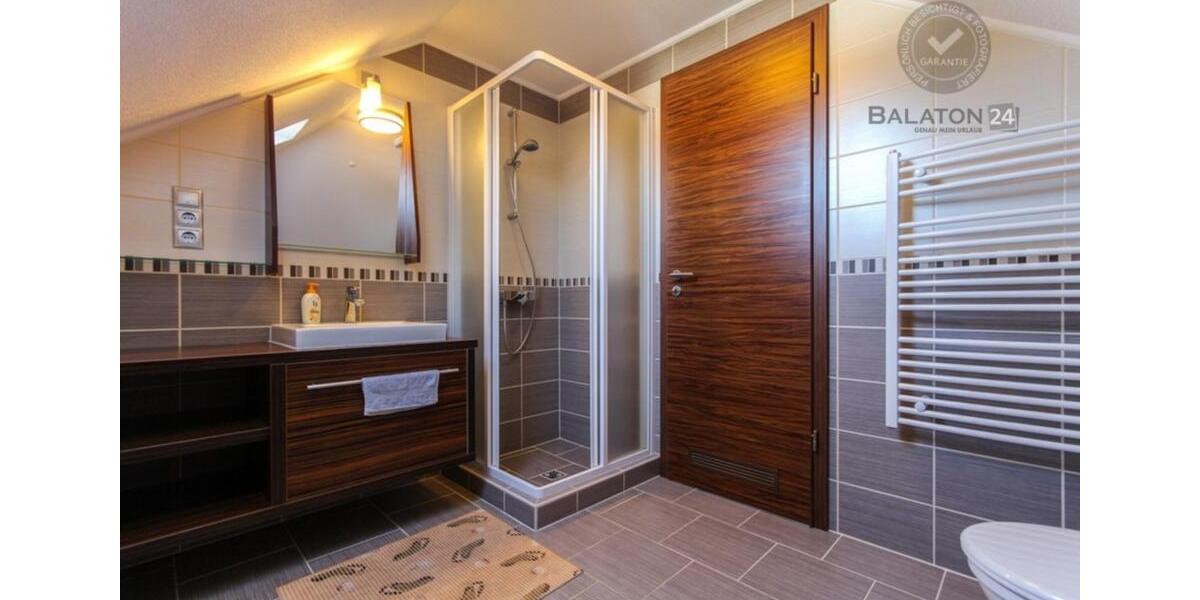 Ferienimmobilie Essen Südviertel - 71&euro; | Angebot:24433737