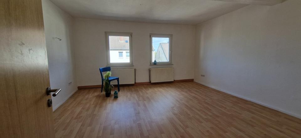 Dachgeschoßwohnung Witten - 4 Zimmer, 100 m&sup2;, 850&euro; | Angebot:25921631