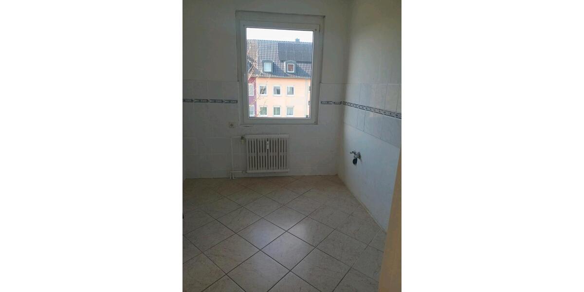 Etagenwohnung Hattingen Blankenstein - 3.5 Zimmer, 65 m&sup2;, 650&euro; | Angebot:26593603