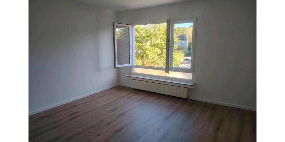 Etagenwohnung Bochum Bochum-Nord - 3.5 Zimmer, 93 m&sup2;, 800&euro; | Angebot:26578569