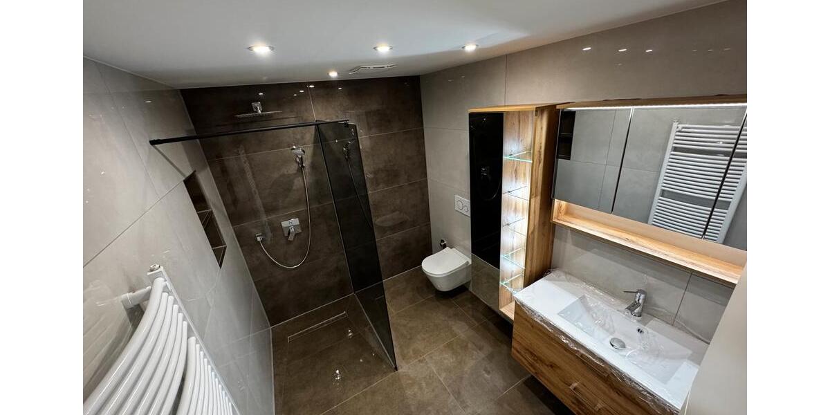 Einfamilienhaus Essen Stadtbezirk VI - 3 Zimmer, 99 m&sup2;, 1.495&euro; | Angebot:25871394