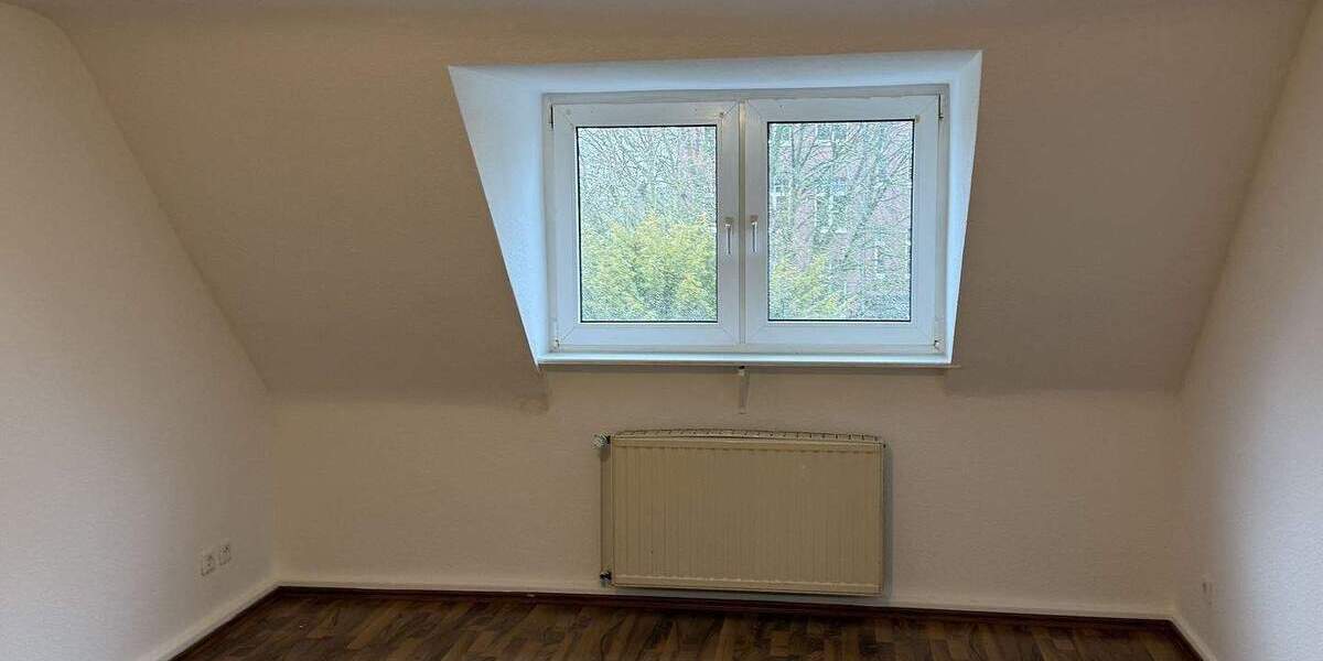 Etagenwohnung Düsseldorf Flingern Süd - 2 Zimmer, 61 m&sup2;, 610&euro; | Angebot:26107064