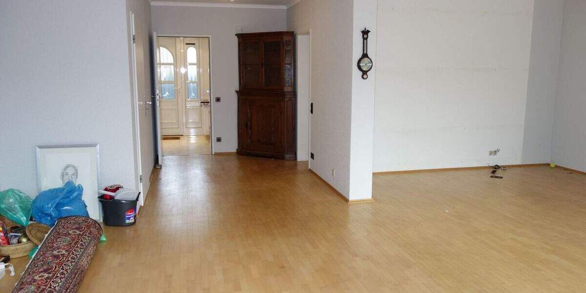 Einfamilienhaus Düsseldorf Hassels - 4 Zimmer, 128 m&sup2;, 600.000&euro; | Angebot:25665200