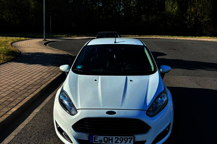 Ford Fiesta 143.600 km 4.000 &euro; Essen 45128