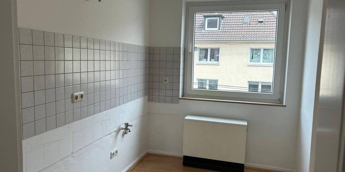 Etagenwohnung Essen Bergerhausen - 3 Zimmer, 80 m&sup2;, 580&euro; | Angebot:25668037