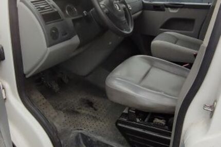 VW T5 Transporter 86.000 km 10.400 &euro; essen 45279