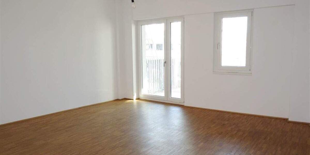 Etagenwohnung Düsseldorf Flingern Nord - 3 Zimmer, 117 m&sup2;, 1.879&euro; | Angebot:25747649