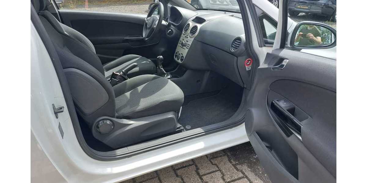 Opel corsa d 130.334 km 3.499 &euro; Witten 58454