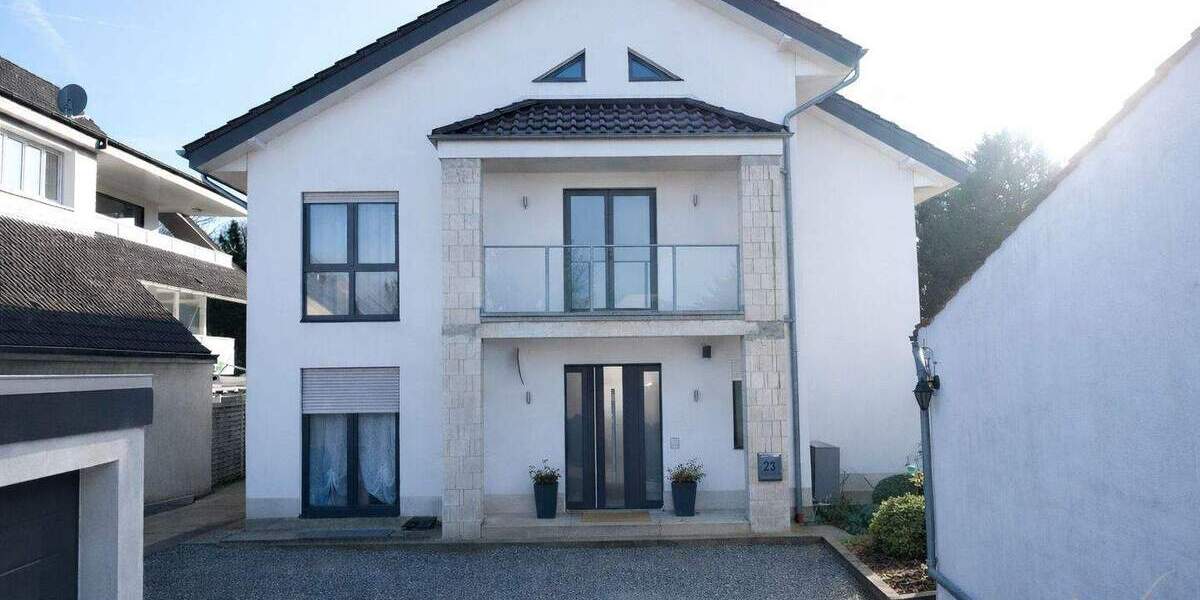 Mehrfamilienhaus, Wohnhaus Solingen / Auf der Höhe Ohligs-Aufderhöhe - 7 Zimmer, 275 m&sup2;, 959.000&euro; | Angebot:25682145