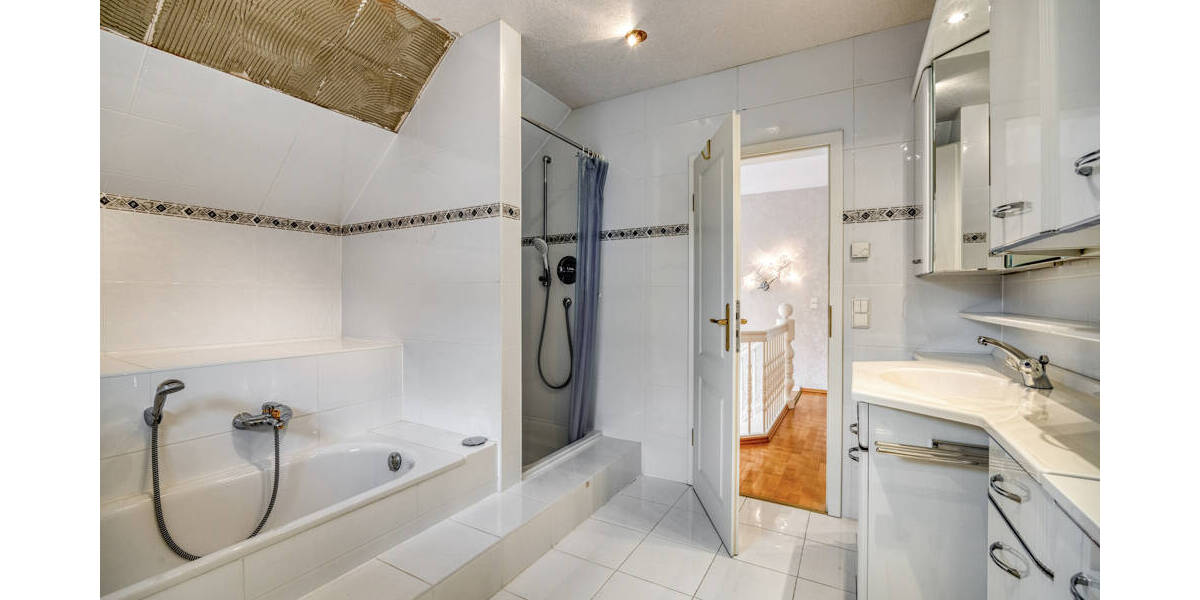 Einfamilienhaus Monheim am Rhein Monheim - 4 Zimmer, 159 m&sup2;, 699.000&euro; | Angebot:26659175