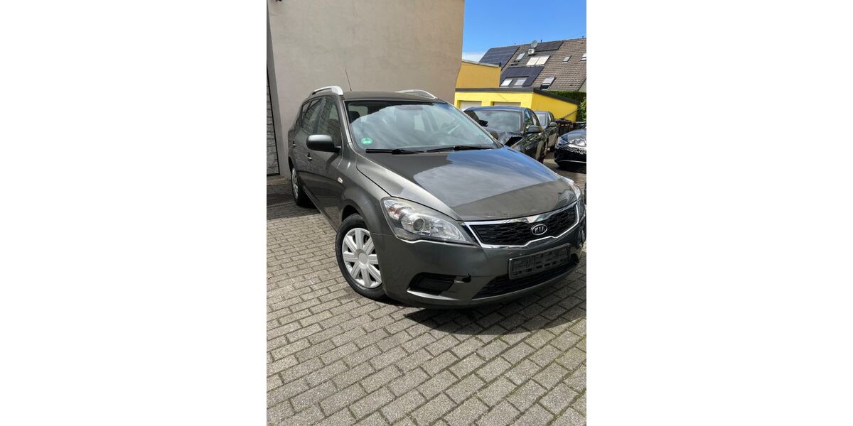 Kia ceed / Ceed 124.000 km 1.900 &euro; Essen 45329