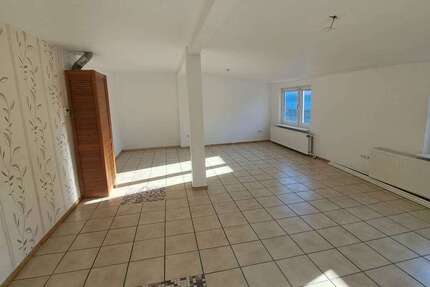 Wohnung Gelsenkirchen Gelsenkirchen-Mitte - 4 Zimmer, 107 m&sup2;, 725&euro; | Angebot:25089149