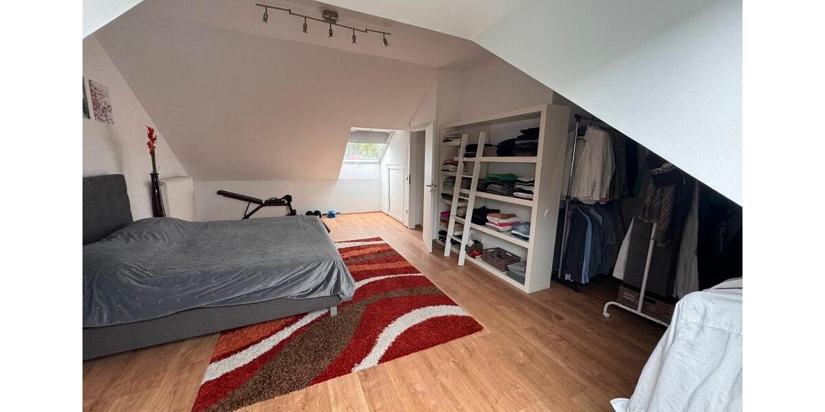 Reihenhaus Solingen Central - 4 Zimmer, 150 m&sup2;, 525.000&euro; | Angebot:26431629