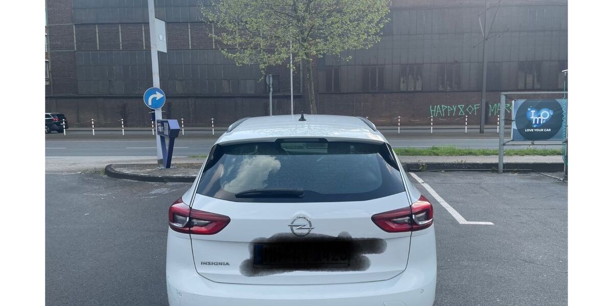 Opel Insignia 107.000 km 12.300 &euro; Mülheim an der Ruhr 45479