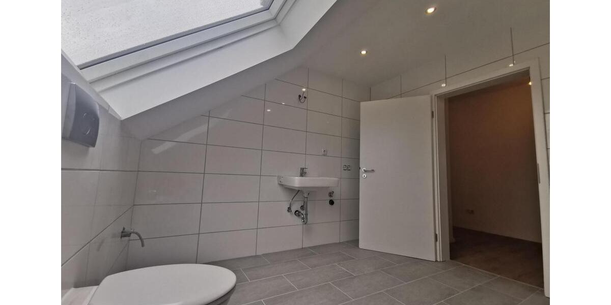 Etagenwohnung Essen Stadtbezirk VII - 4 Zimmer, 110 m&sup2;, 800&euro; | Angebot:26536535