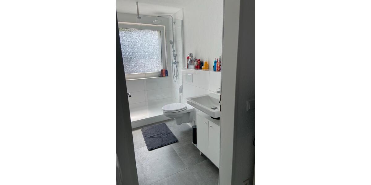 Etagenwohnung Erkrath - 2 Zimmer, 73 m&sup2;, 850&euro; | Angebot:26560406