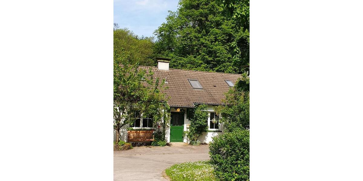 Reihenhaus Solingen Burg - 2.5 Zimmer, 100 m&sup2;, 1.800&euro; | Angebot:26568103