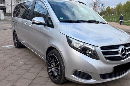 Mercedes-Benz V 220 207.000 km 28.500 &euro; Düsseldorf 40211