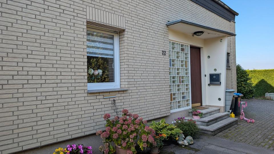Doppelhaushälfte Langenfeld (Rheinland) - 3 Zimmer, 111 m&sup2;, 495.000&euro; | Angebot:26664622
