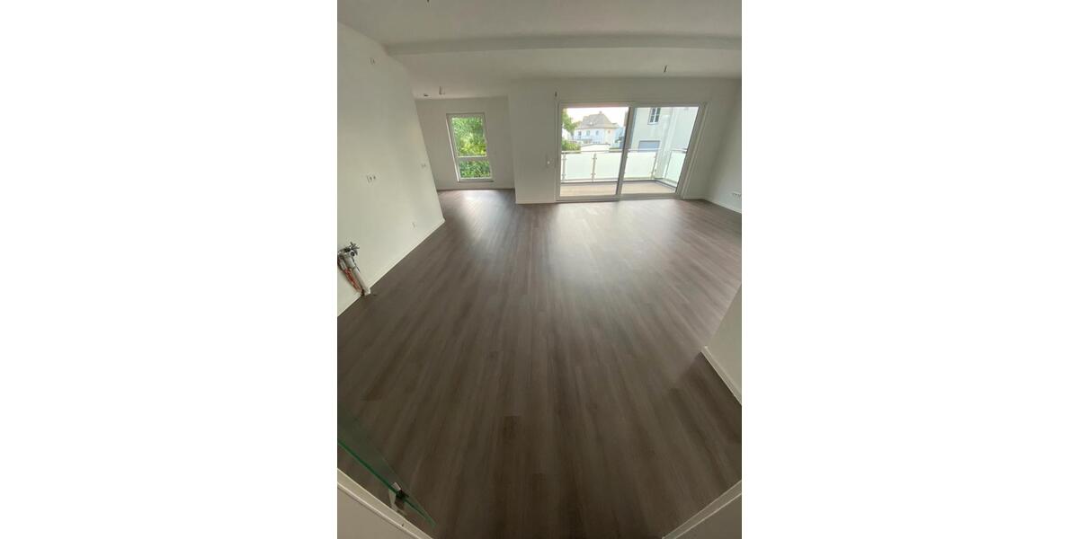 Etagenwohnung Radevormwald - 3 Zimmer, 93 m&sup2;, 930&euro; | Angebot:26481299