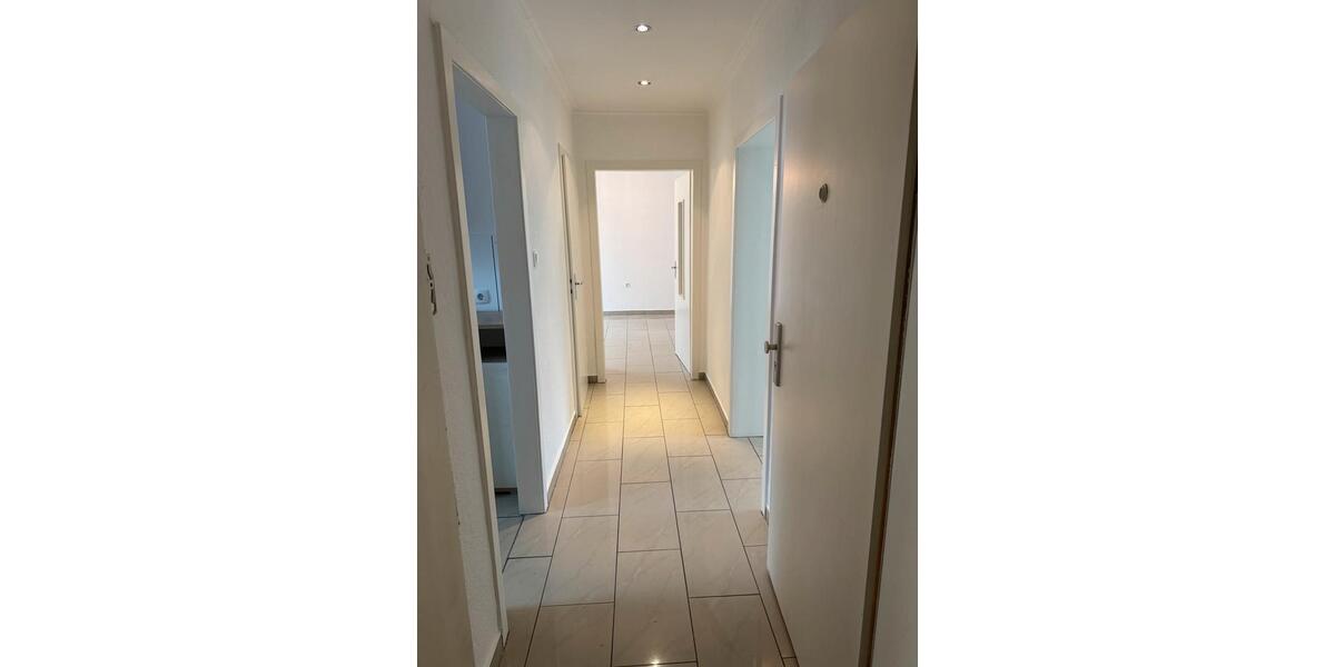 Etagenwohnung Essen Stadtbezirk III - 3 Zimmer, 65 m&sup2;, 840&euro; | Angebot:25858713