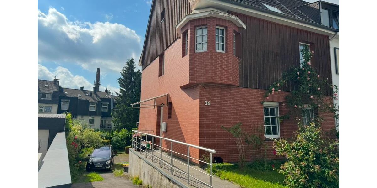 Reihenhaus Wuppertal Barmen - 8 Zimmer, 202 m&sup2;, 450.000&euro; | Angebot:26087907