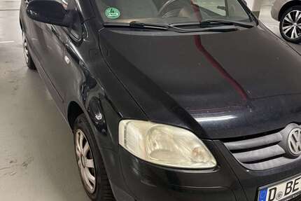 VW Fox 182.000 km 2.300 &euro; Düsseldorf 40549