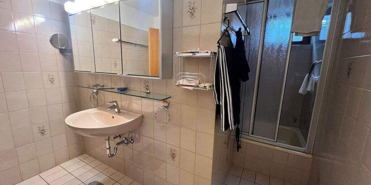 Terrassenwohnung Ennepetal Voerde - 3 Zimmer, 114 m&sup2;, 165.000&euro; | Angebot:25668446