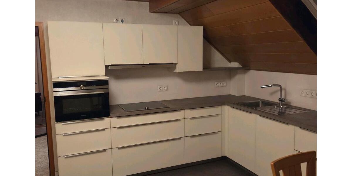 Dachgeschoßwohnung Haan - 2 Zimmer, 70 m&sup2;, 850&euro; | Angebot:26482603
