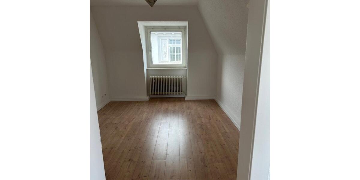 Dachgeschoßwohnung Wuppertal Gemarkung Langerfeld - 3 Zimmer, 66 m&sup2;, 490&euro; | Angebot:25144479