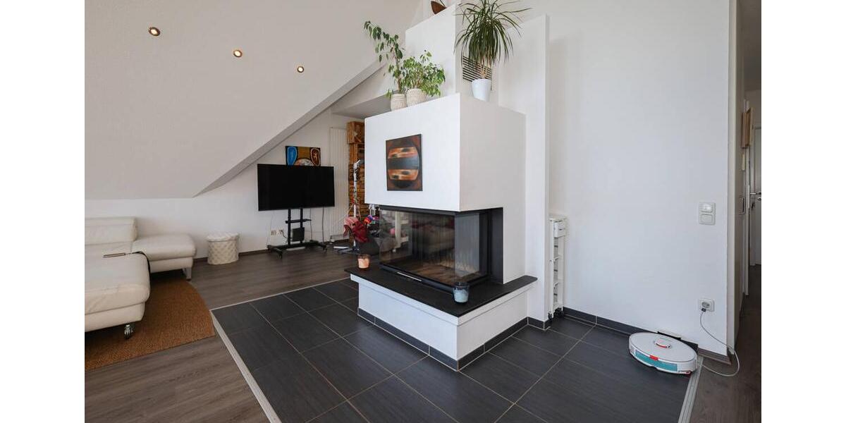 Dachgeschoßwohnung Langenfeld (Rheinland) - 3 Zimmer, 78 m&sup2;, 1.107&euro; | Angebot:26580226